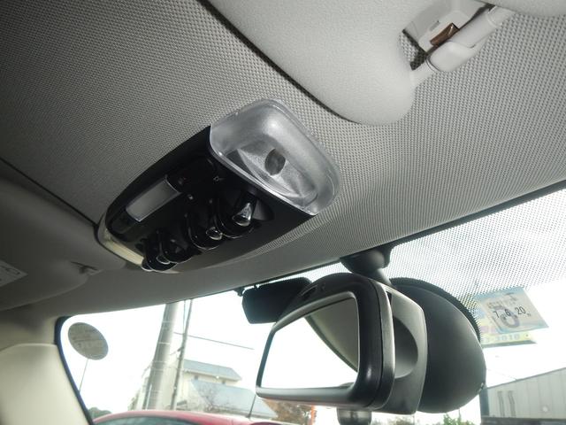 MINI クーパーS 純正ナビ・バックカメラ ミラーETC LED ブラックライトリング ユニオンテール 17ブラックAW コンフォートアクセス(16枚目)