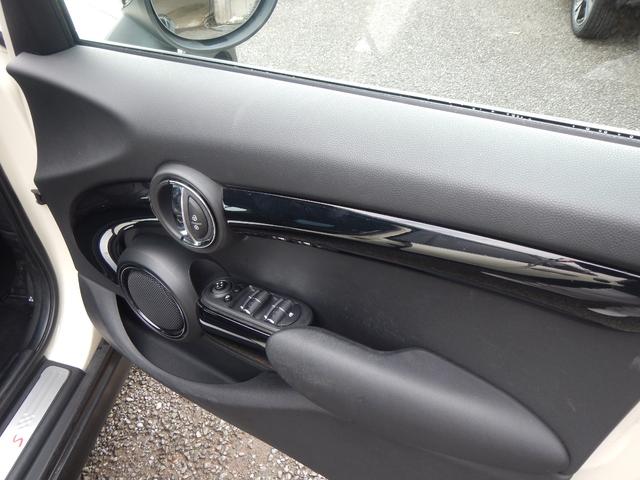 MINI クーパーS 純正ナビ・バックカメラ ミラーETC LED ブラックライトリング ユニオンテール 17ブラックAW コンフォートアクセス(17枚目)