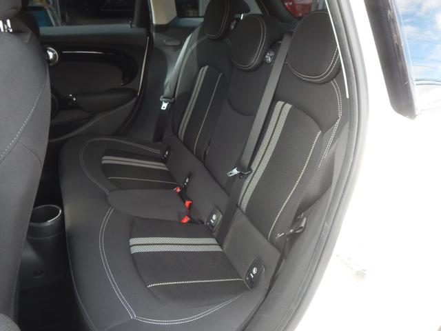 MINI クーパーS 純正ナビ・バックカメラ ミラーETC LED ブラックライトリング ユニオンテール 17ブラックAW コンフォートアクセス(24枚目)