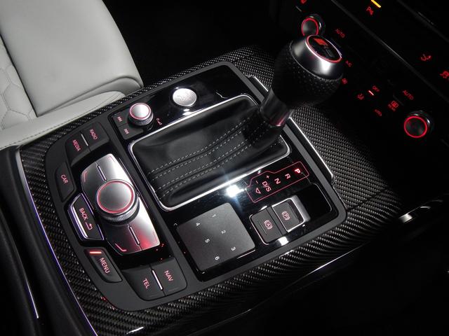 ＲＳ７スポーツバック ベースグレード　ベースグレード（４名）　ホワイトレザーシート　プレセンスパッケージ　アクティブレーンアシスト　パーキングアシスト　サンルーフ　８速ＡＴ　前後シートヒーター（14枚目）