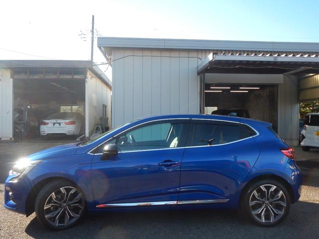 左側面ドア交換ステップ修理歴有　画像ではわかり難いですが綺麗に治されています。