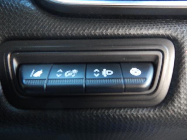 黒レザー　ハンドル＆シートヒーター　クルコン　ディスプレイオーディオ全方位カープレイ　ＬＥＤ　ＢＯＳＥサウンド　ＢＳＭ　ワイヤレス充電