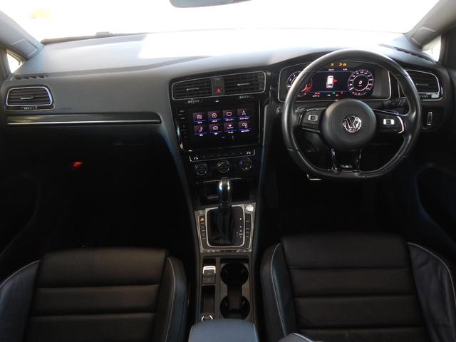 ゴルフＲヴァリアント ベースグレード　純正ナビカメラ　カープレイ　ＬＥＤ　シートヒーター　Ｄ席パワーシート　黒レザー　ドラレコ（2枚目）