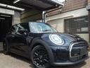 ＭＩＮＩ クーパーＤ　エッセンシャル・トリム　ハーフレザー　シートヒーター　カープレイ　バックカメラ　ミラー型ＥＴＣ　ドラレコ　オートクルーズ（4枚目）