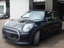 ＭＩＮＩ クーパーＤ　エッセンシャル・トリム　ハーフレザー　シートヒーター　カープレイ　バックカメラ　ミラー型ＥＴＣ　ドラレコ　オートクルーズ（7枚目）
