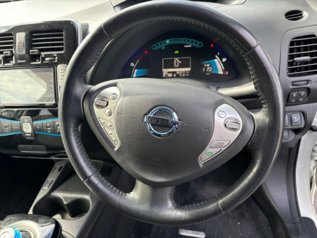 リーフ X サンクスエディション(30kwh) ナビ スマートキー 純正AW PS PW 充電ケーブル有(17枚目)