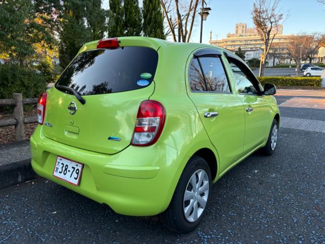 マーチ １２Ｘ　３０ｔｈハピネス　ＥＴＣ　エンジンプッシュスタート　電動格納ミラー　アイドリングストップ　スマートキー２個（6枚目）