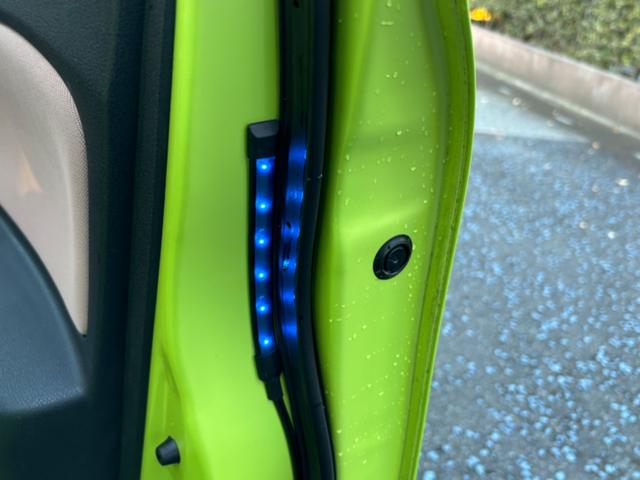 マーチ １２Ｘ　３０ｔｈハピネス　ＥＴＣ　エンジンプッシュスタート　電動格納ミラー　アイドリングストップ　スマートキー２個（24枚目）