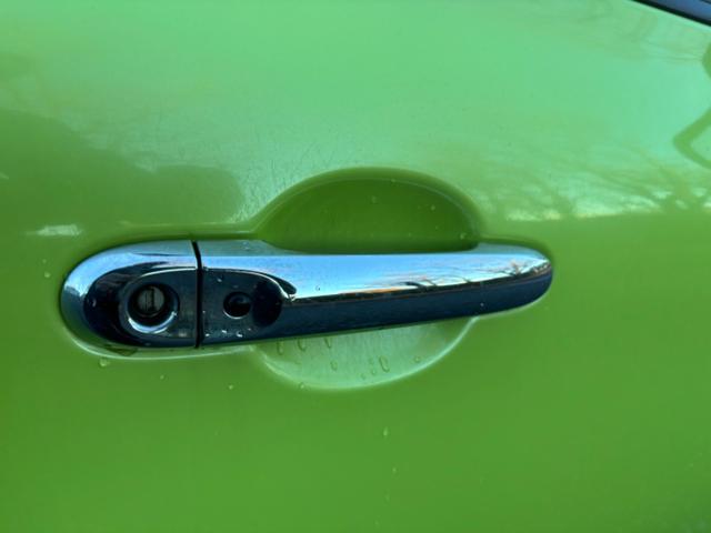 マーチ １２Ｘ　３０ｔｈハピネス　ＥＴＣ　エンジンプッシュスタート　電動格納ミラー　アイドリングストップ　スマートキー２個（30枚目）