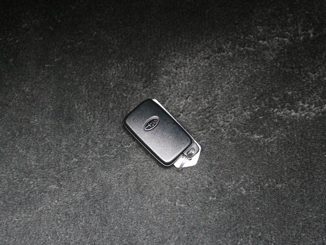 2.0i-L アイサイト アイサイトVer2 HDDナビ地デジ DVD再生 音楽録音 Bカメラ Bluetooth接続 HID フォグ 本革巻きH ステコン パドルシフト スマートキー Pシート ETC 前後ドラレコ(18枚目)
