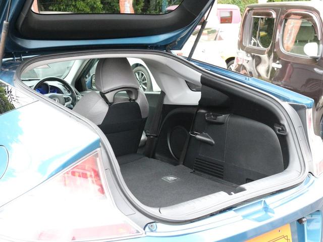 ＣＲ－Ｚ α　ガラスルーフ・ＨＩＤ・ＳＤナビ・ＤＶＤ再生・バックカメラ・ＥＴＣ・スマートキー・オートＡ／Ｃ・クルーズコントロール・ウィンカーミラー・（26枚目）