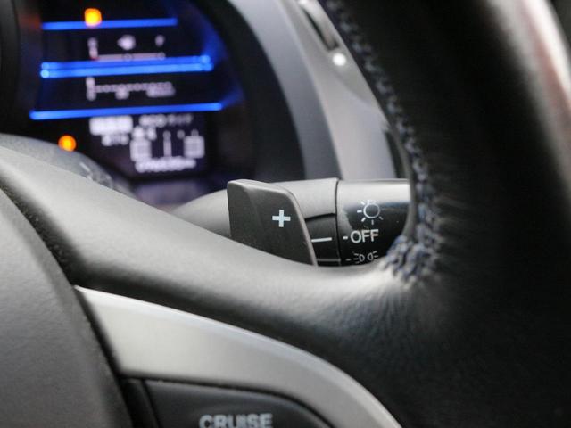 ＣＲ－Ｚ α　ガラスルーフ・ＨＩＤ・ＳＤナビ・ＤＶＤ再生・バックカメラ・ＥＴＣ・スマートキー・オートＡ／Ｃ・クルーズコントロール・ウィンカーミラー・（36枚目）