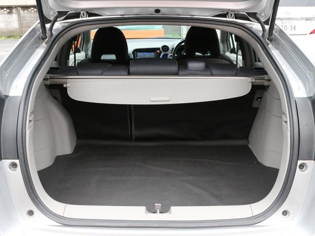 インサイト LS 無限エアロ&グリル・Bluetoorh接続・フルセグ・バックカメラ・ETC・スマートキー・オートA/C・HIDヘッドライト・純正16インチアルミ・コーナーセンサー・パドルシフト・横滑り防止装置(29枚目)