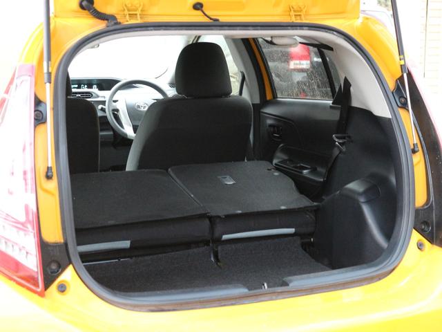 アクア S ROWENエアロ・Bluetooth接続・8インチナビ・フルセグ・フルセグ・ETC・スマートキー・HIDヘッドライト・社外16インチアルミ・デイライト・社外テールライト・プッシュスタート(30枚目)