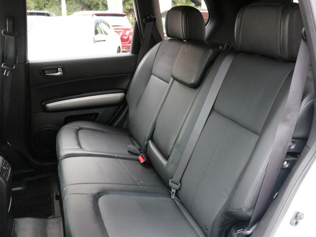 エクストレイル ２０Ｘｔ　後期型・ハイパールーフレール・カプロンシート・全席シートヒーター・Ｂｌｕｅｔｏｏｔｈ接続・バックカメラ・フルセグ・オールモード４Ｘ４・インテリキー・ＨＩＤヘッドライト・純正１５インチアルミ・ドアバイザ（10枚目）