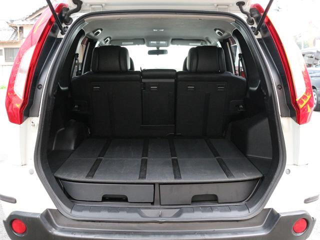 エクストレイル ２０Ｘｔ　後期型・ハイパールーフレール・カプロンシート・全席シートヒーター・Ｂｌｕｅｔｏｏｔｈ接続・バックカメラ・フルセグ・オールモード４Ｘ４・インテリキー・ＨＩＤヘッドライト・純正１５インチアルミ・ドアバイザ（11枚目）