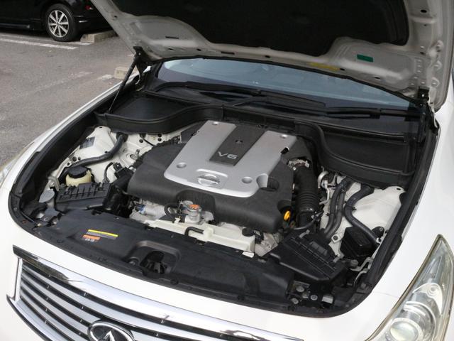 スカイライン 250GT 後期型・BLITZ車高調・電動シート・Bluetooth接続・サイド/バックカメラ・ETC・インテリキー・革調シートカバー・プッシュスタート・HIDヘッドライト・オートA/C・社外17インチアルミ(24枚目)