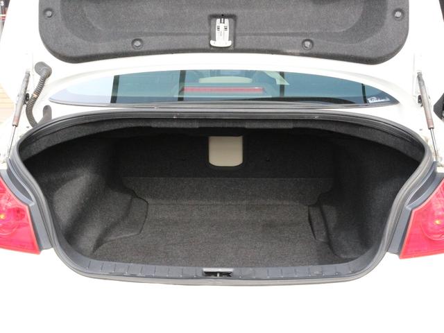 スカイライン 250GT 後期型・BLITZ車高調・電動シート・Bluetooth接続・サイド/バックカメラ・ETC・インテリキー・革調シートカバー・プッシュスタート・HIDヘッドライト・オートA/C・社外17インチアルミ(30枚目)