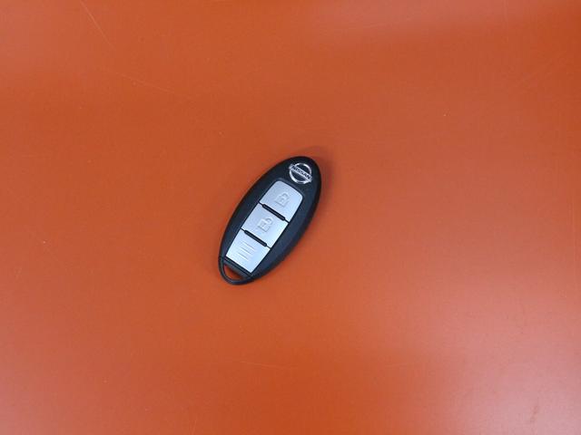 セレナ ハイウェイスター　アラウンドビューモニター・Ｂｌｕｅｔｏｏｔｈ接続・フロント／サイド／バックカメラ・クルーズコントロール・ドライブレコーダー・両側スライドドア・インテリキー・コーナーセンサー・プッシュスタート・純正ＡＷ（18枚目）