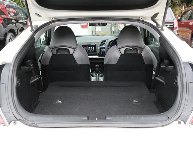 ＣＲ－Ｚ β　６速ＭＴ・ＦＵＪＩＴＳＵＢＯマフラー・Ｂｌｕｅｔｏｏｔｈ接続・バックカメラ・ＥＴＣ・ｗｅｄｓ１７インチアルミ・ドアバイザー・ヘッドライトレベライザー・オートＡ／Ｃ・ウィンカーミラー・ドアバイザー（11枚目）