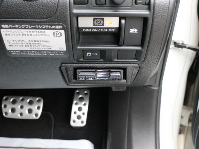 レガシィツーリングワゴン 2.5GT Sパッケージ 電動ハーフレザーシート・Bluetooth接続・FUJITSUBOマフラー・社外19インチアルミ・フロントエアロ・フリップダウンモニター・ETC・クルーズコントロール・スマートキー・パドルシフト(16枚目)