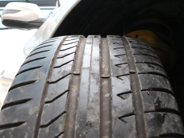 レガシィツーリングワゴン 2.5GT Sパッケージ 電動ハーフレザーシート・Bluetooth接続・FUJITSUBOマフラー・社外19インチアルミ・フロントエアロ・フリップダウンモニター・ETC・クルーズコントロール・スマートキー・パドルシフト(55枚目)