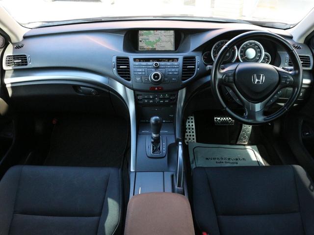 アコード ２０ＴＬ　車高調・ＲＡＹＳ１８インチアルミ・クルーズコントロール・ドライブレコーダー・バックカメラ・ＥＴＣ・ＨＩＤヘッドライト・スマートキー・フルセグ・ＣＤ／ＤＶＤ再生・ウィンカーミラー（4枚目）