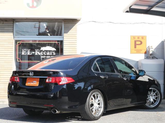 アコード ２０ＴＬ　車高調・ＲＡＹＳ１８インチアルミ・クルーズコントロール・ドライブレコーダー・バックカメラ・ＥＴＣ・ＨＩＤヘッドライト・スマートキー・フルセグ・ＣＤ／ＤＶＤ再生・ウィンカーミラー（26枚目）