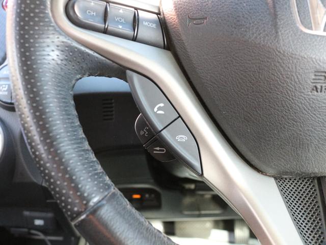 フィットハイブリッド ナビプレミアムセレクション　スカイルーフ・シートヒーター・Ｂｌｕｅｔｏｏｔｈ接続・バックカメラ・クルーズコントロール・コンフォートビューＰＫＧ・ＨＤＤナビ・ワンセグ・ＣＤ／ＤＶＤ再生・ＥＴＣ・ＨＩＤヘッドライト・パドルシフト（37枚目）