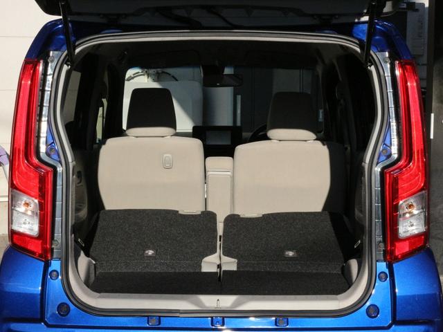 ステラ Ｇ　スマートアシスト　Ｂｌｕｅｔｏｏｔｈ接続・バックカメラ・スマートキー・スマートアシスト・プッシュスタート・メモリーナビ・ＣＤ／ＤＶＤ再生・地デジ・純正１４インチアルミ・オートＡ／Ｃ・横滑り防止装置・ドアバイザー（10枚目）