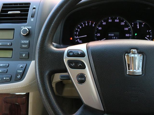 クラウン ロイヤルサルーン　スペシャルパッケージ　クルーズコントロール・スマートキー・ＨＩＤヘッドライト・純正１６インチアルミ・ドアバイザー・オートＡ／Ｃ・プッシュスタート・トランクイージークローザー（33枚目）