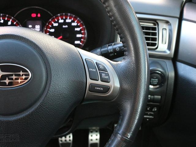 フォレスター 2.0XS 5速MT・Bluetooth接続・バックカメラ・クルーズコントロール・ETC・オートA/C・スマートキー・プッシュスタート・HIDヘッドライト・FUJITSUBOマフラー・純正17インチアルミ(14枚目)