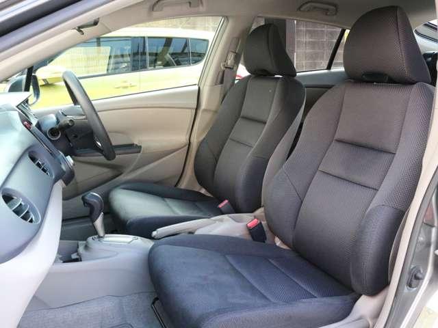 インサイト G Bluetoorh接続・TV・メモリーナビ・オートA/C・キーレス・ETC・ヘッドライトレベライザー・ステアリングスイッチ(5枚目)