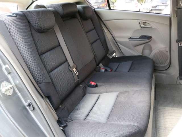 インサイト G Bluetoorh接続・TV・メモリーナビ・オートA/C・キーレス・ETC・ヘッドライトレベライザー・ステアリングスイッチ(31枚目)