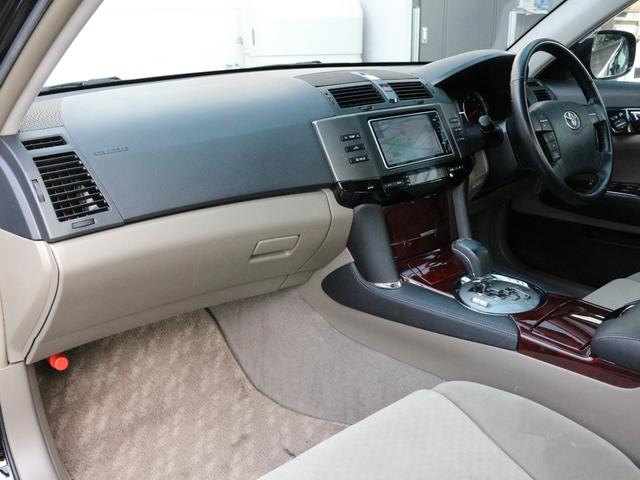 マークX 250G 前席パワーシート・バックカメラ・ETC・キーレス・地デジ・HIDヘッドライト・純正16インチアルミ・オートA/C・革巻きハンドル・ドアバイザー・HDDナビ・CD/DVD再生・音楽録音(31枚目)