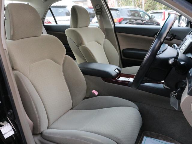 マークX 250G 前席パワーシート・バックカメラ・ETC・キーレス・地デジ・HIDヘッドライト・純正16インチアルミ・オートA/C・革巻きハンドル・ドアバイザー・HDDナビ・CD/DVD再生・音楽録音(32枚目)