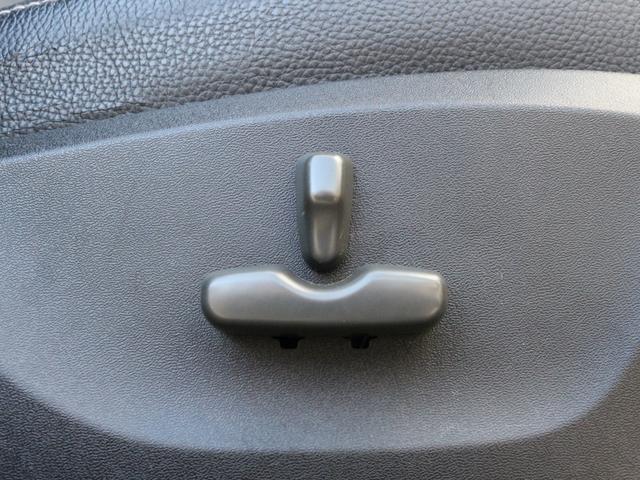 �^�]�ȁA����ȂɃp���[�V�[�g���t���Ă��܂��̂Ŗ��i�K�ł��D�݂̃|�W�V�����ɃZ�b�g�ł��܂��B�ׂ��������d�l�̃V�[�g�|�W�V�����֐ݒ肵�Ă���������