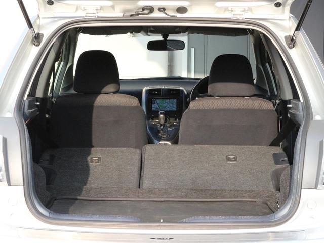 ブレイド ベースグレード　スマートキー・ＥＴＣ・ＨＤＤナビ・プッシュスタート・音楽録音・ＨＩＤヘッドライト・純正１６インチアルミ・ドアバイザー・革巻きハンドル・ＣＤ／ＤＶＤ再生（10枚目）