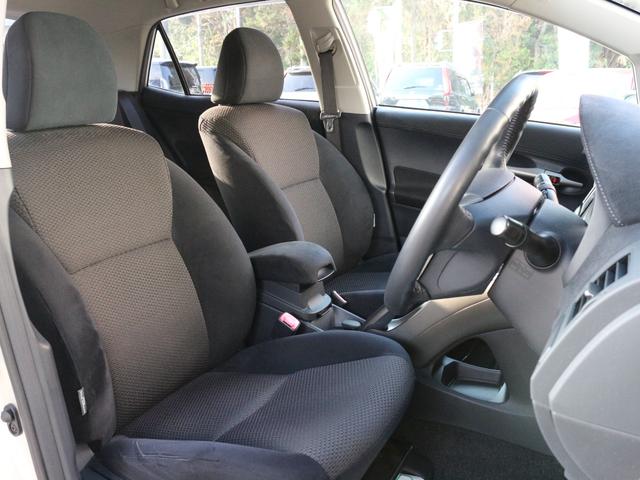 ブレイド ベースグレード　スマートキー・ＥＴＣ・ＨＤＤナビ・プッシュスタート・音楽録音・ＨＩＤヘッドライト・純正１６インチアルミ・ドアバイザー・革巻きハンドル・ＣＤ／ＤＶＤ再生（31枚目）