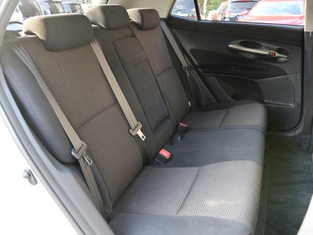 ブレイド ベースグレード　スマートキー・ＥＴＣ・ＨＤＤナビ・プッシュスタート・音楽録音・ＨＩＤヘッドライト・純正１６インチアルミ・ドアバイザー・革巻きハンドル・ＣＤ／ＤＶＤ再生（32枚目）