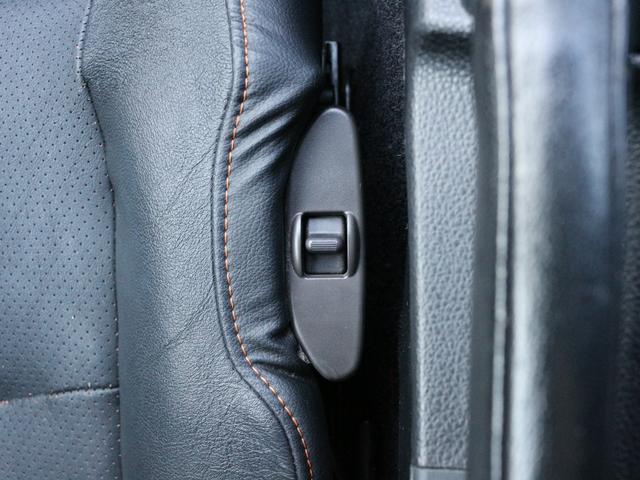 フェアレディＺ バージョンＴ　電動本革シート・バックカメラ・ＥＴＣ・キーレス・シートヒーター・純正三連メーター・ドライブレコーダー・ＢＯＳＥサウンド・ＨＩＤヘッドライト・社外１９インチアルミ・革巻きステアリング・オートＡ／Ｃ（34枚目）