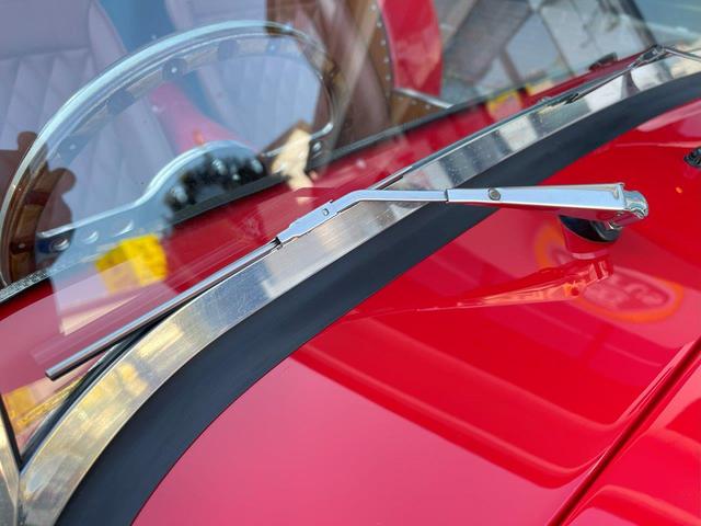 セブン１６０ 　限定６０台スーパースプリント　イモラ　ディーラー車　右ハンドル　５速マニュアル　記録簿　ワンオーナー　レザーシート　ＥＴＣ（20枚目）