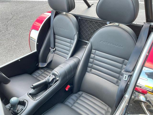 ケータハムその他 　アルミレッド　新車未登録　トノカバー　マップポケット　バッテリーマスターカットオフスイッチ（38枚目）
