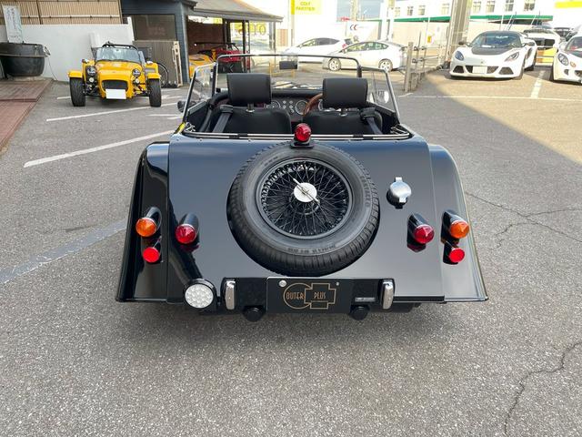 ４／４ 新車保証Ｒ８年７月　２シータ　正規Ｄ車、１オーナ、最終モデル　ブラックストーンガード、ボディ同色ワイヤホイール、ブラックメッシグリル、ドアポケット、ペイントダッシュボード、スピーカー＆アンテナ、モトリタウッドステアリング、インテリアミラー、１オーナー（7枚目）