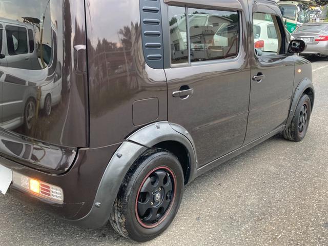 中古車 日産 キューブキュービック １４ｓ クラシカルフェンダー デイトナブラック 車中泊もお任せのキュービック キューブじゃできない広々空間 今ならキュービックお買い上げの皆様に畳んでコンパクト収納できるエアマット無料で差し上げます 千葉 ｍ ｚ