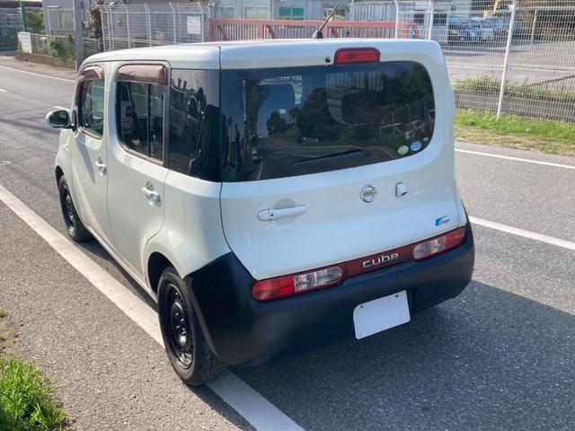 日産 キューブ