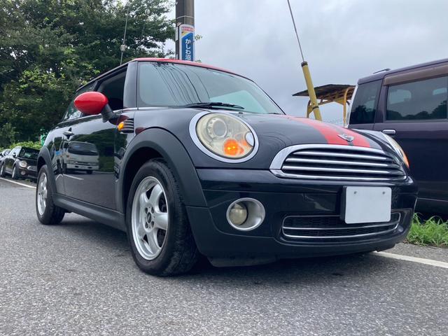 ＭＩＮＩ クーパー　キーレスキー　ＥＴＣ　　ＨＩＤ　シートカバー　Ｂｌｕｅｔｏｏｔｈ　レッドルーフＸレッドライン（8枚目）