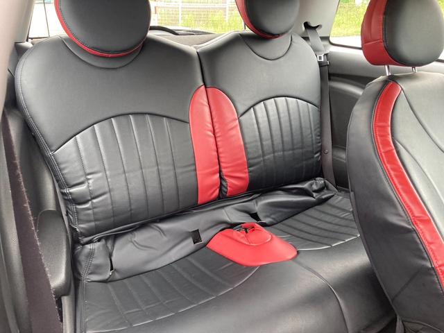 ＭＩＮＩ クーパー　キーレスキー　ＥＴＣ　　ＨＩＤ　シートカバー　Ｂｌｕｅｔｏｏｔｈ　レッドルーフＸレッドライン（25枚目）