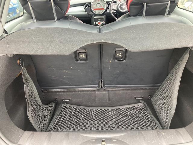 ＭＩＮＩ クーパー　キーレスキー　ＥＴＣ　　ＨＩＤ　シートカバー　Ｂｌｕｅｔｏｏｔｈ　レッドルーフＸレッドライン（28枚目）