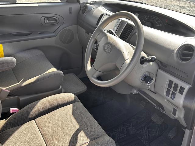 タント  ウェルカムシート キーレスキー(18枚目)